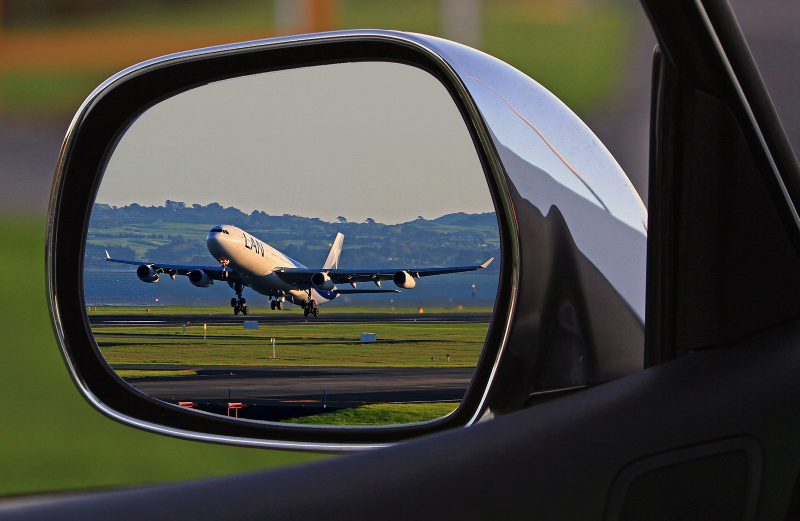 aeroplane-aircraft-airplane-69121.jpg aeroplane-aircraft-airplane-69121.jpg