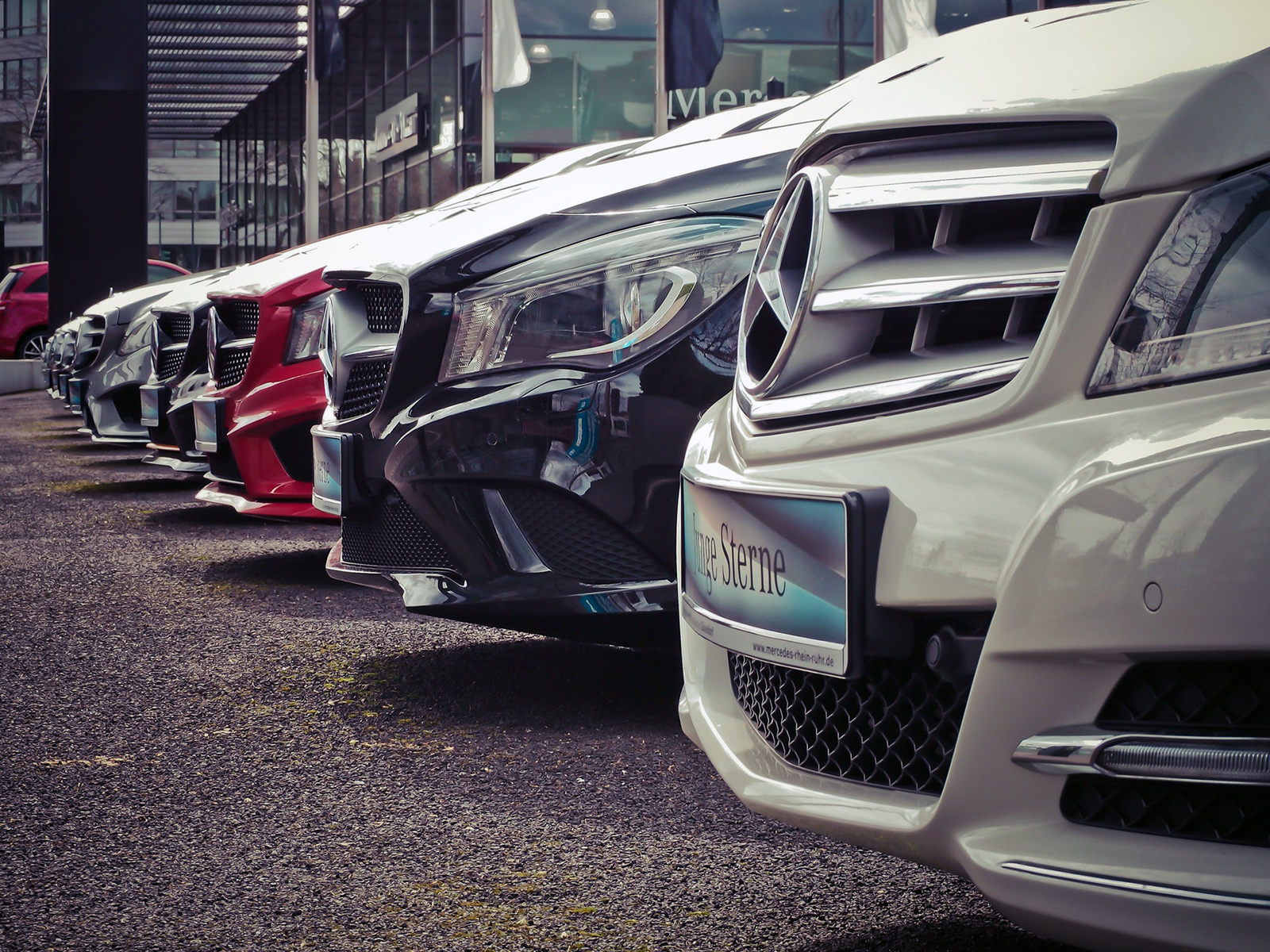 asphalt-auto-automobile-164634.jpg asphalt-auto-automobile-164634.jpg